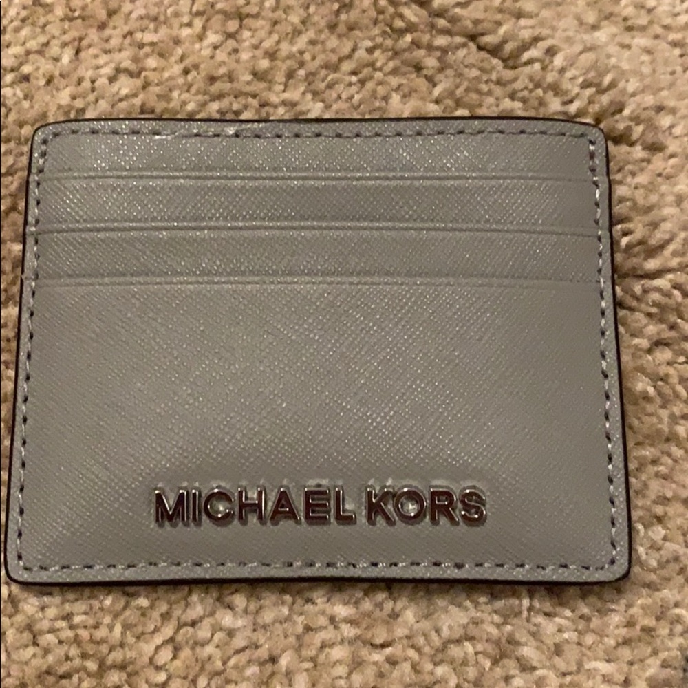 Micheal Kors mini wallet